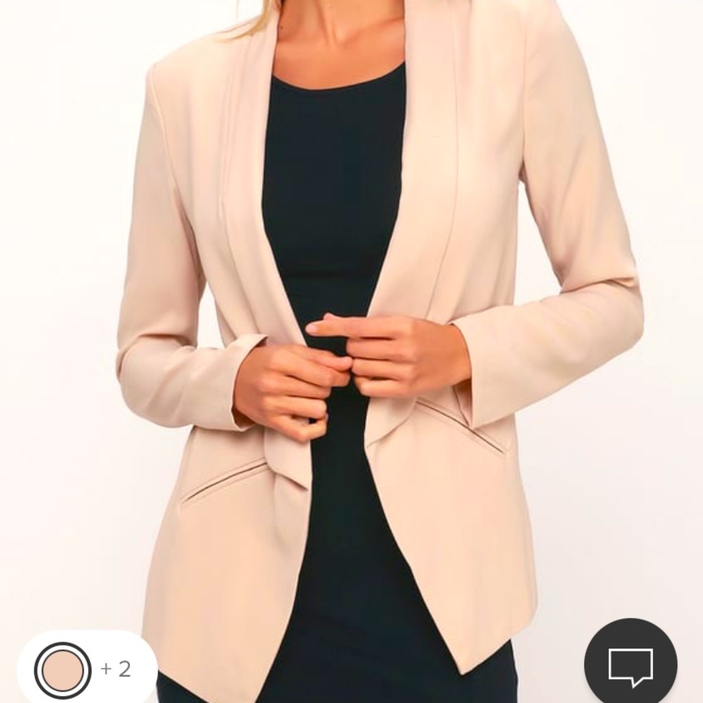 Lulu’s Taupe Blazer